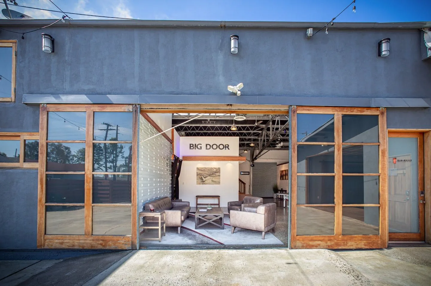 Chic Industrial Space and Cyc Stage in El Segundo — 2