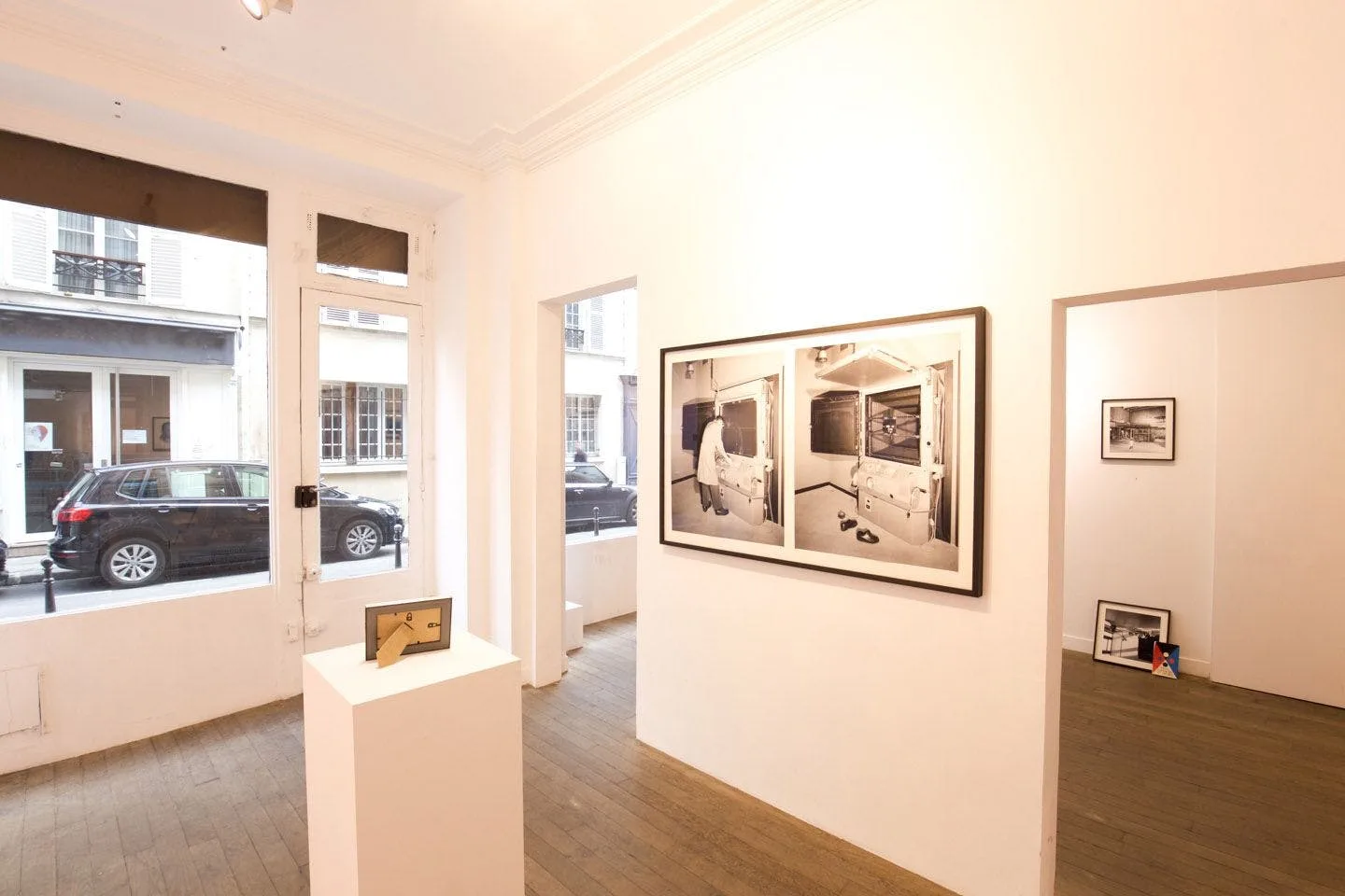 Classic 60 sqm Showroom and Gallery in Le Marais, Paris — 5