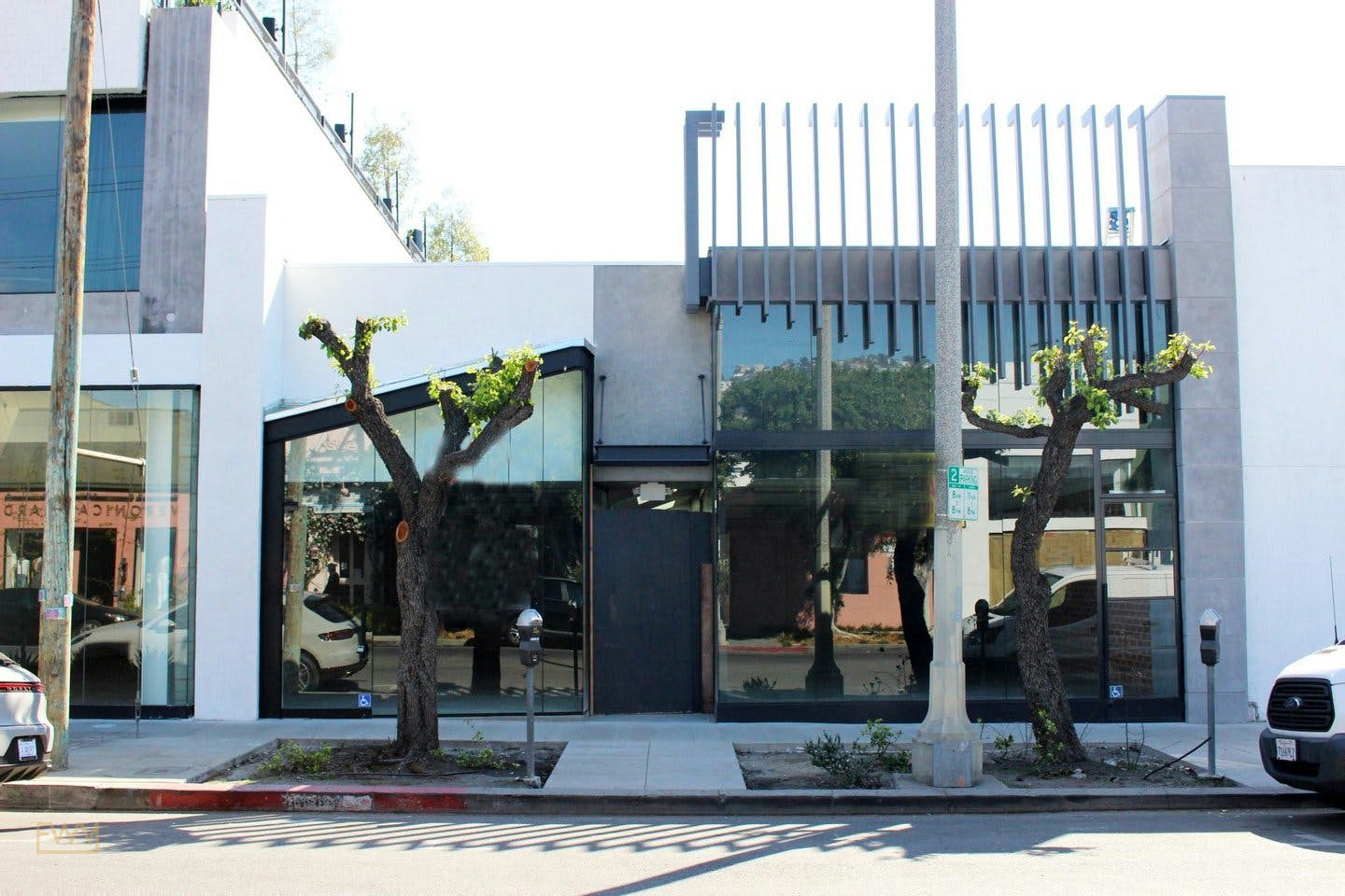Classic Retail Space on Prime Melrose Avenue, 171 sqm, pop up store in Los Angeles
