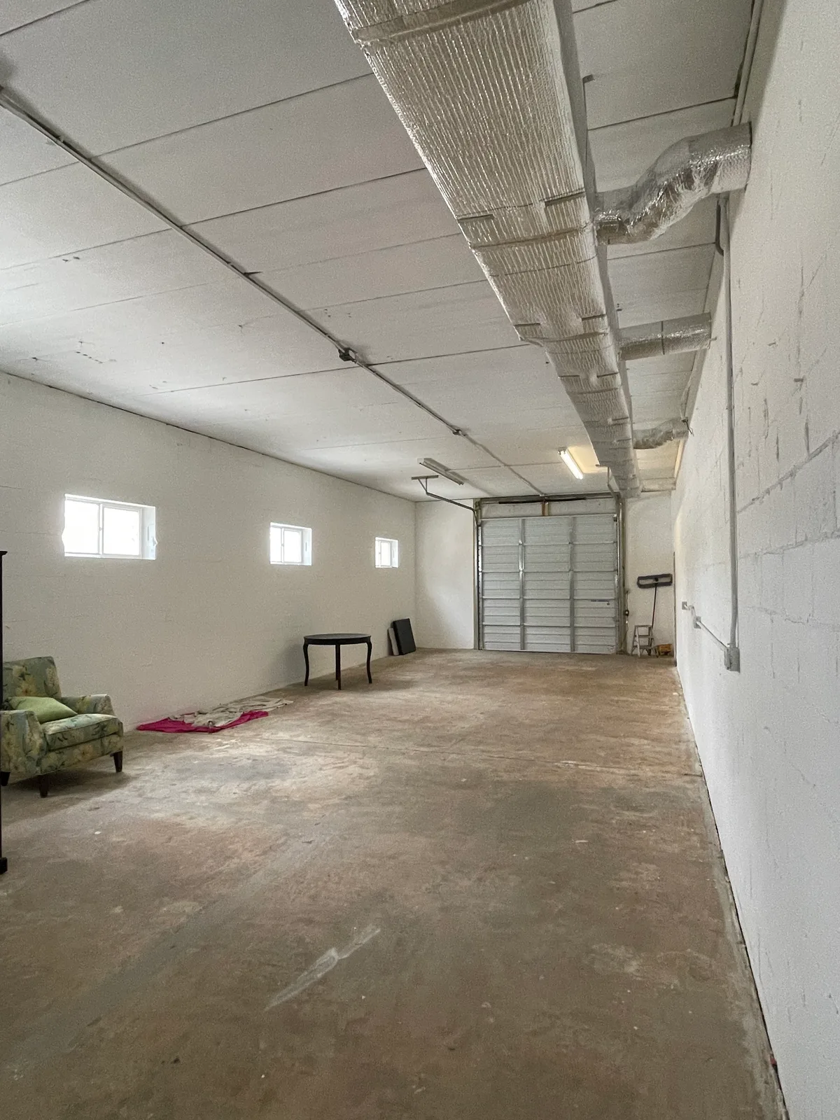 Coastal Industrial Space with Ample Amenities, 112 sqm, retail activation, pop-up rental in Middle Township, second interior…