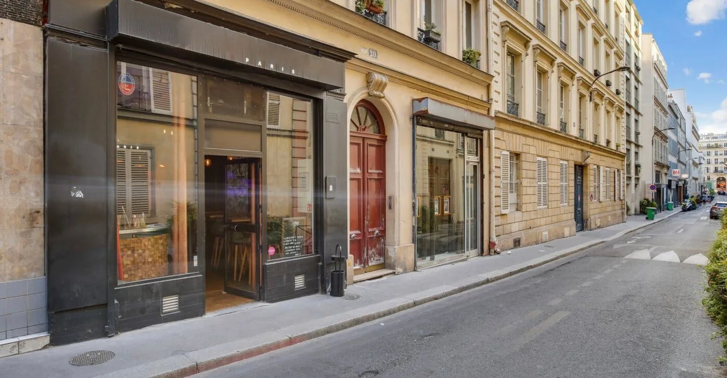 Cocktail Bar and Event Space on Rue Saulnier, Paris — 5