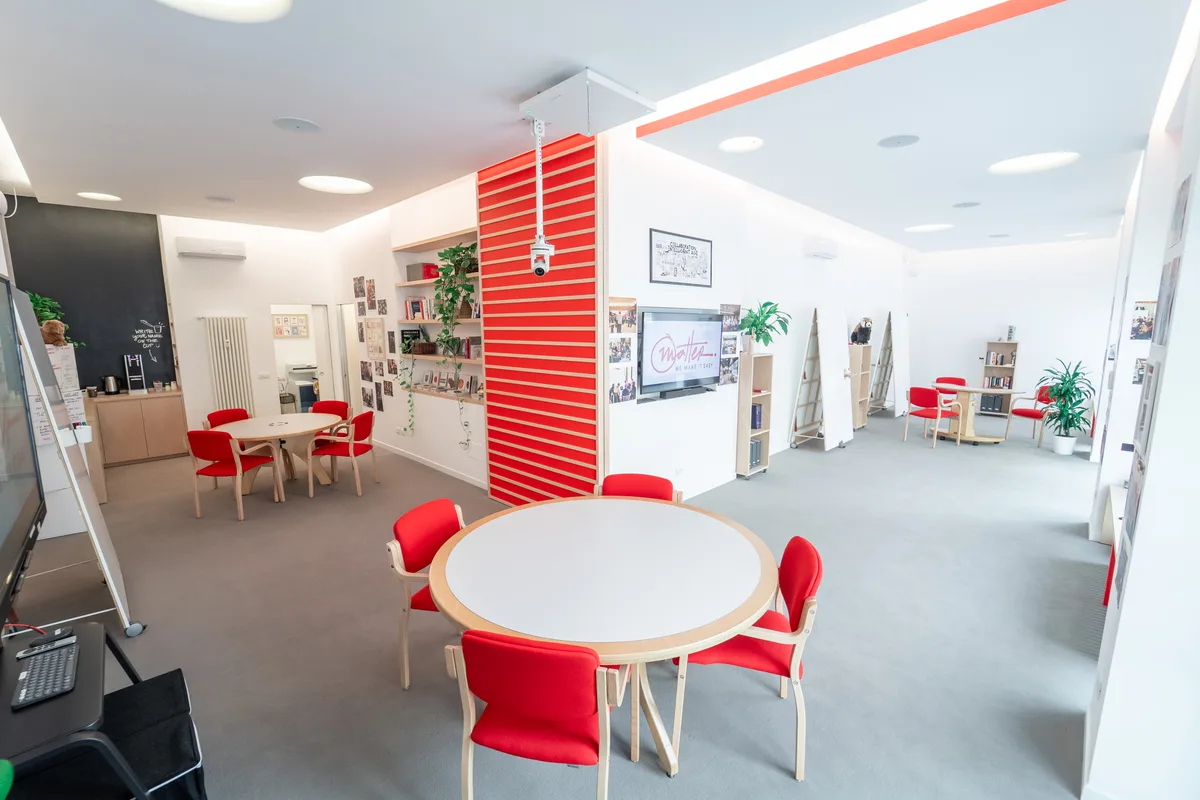 Collaborative Meeting Space in Milan, 96 sqm, workshop, pop-up rental in Milano