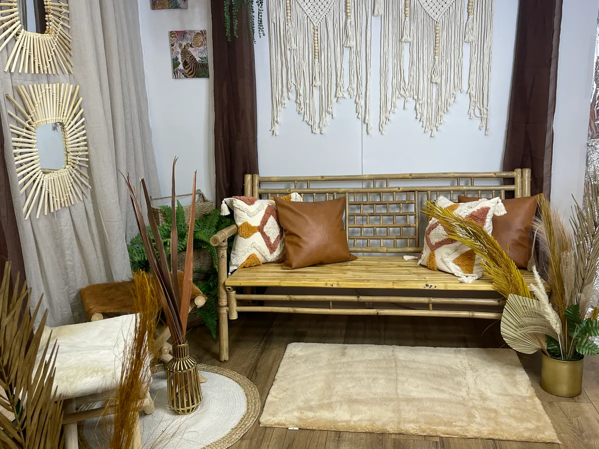 Colorful Creative Content Photo Studio, 84 sqm, photo shoot, pop-up rental in Charlotte