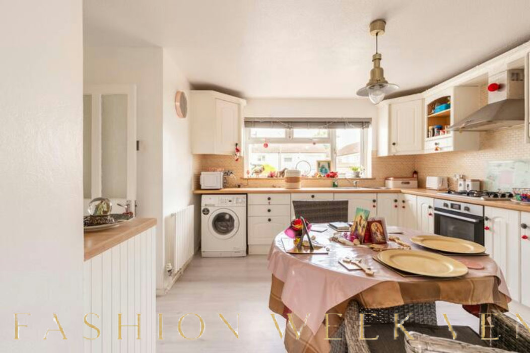 Comfortable Rooms for Rent in Harlow, 32 sqm, networking event, pop-up rental in Essex, interior view