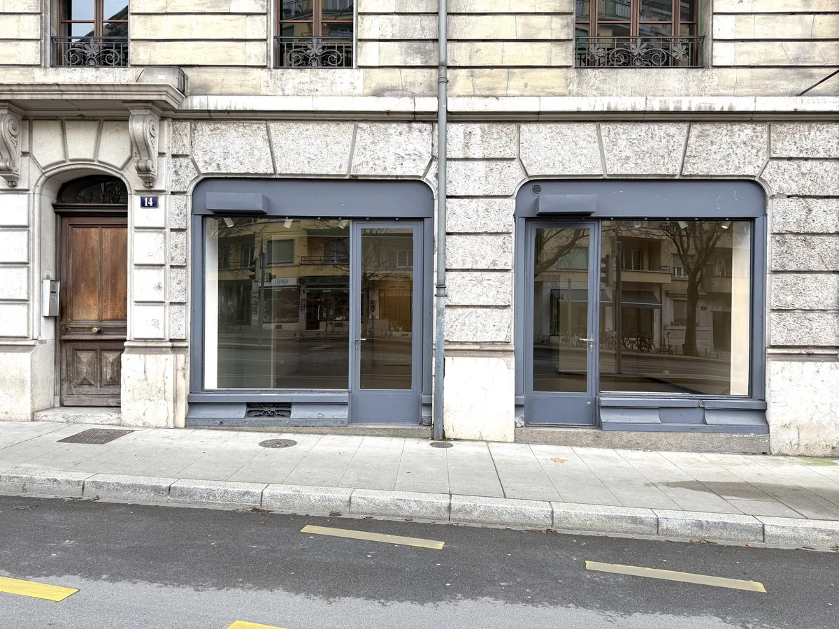 Commercial Double Arcade Space for Rent - Eaux-Vives, 85 sqm, pop up store in Genève