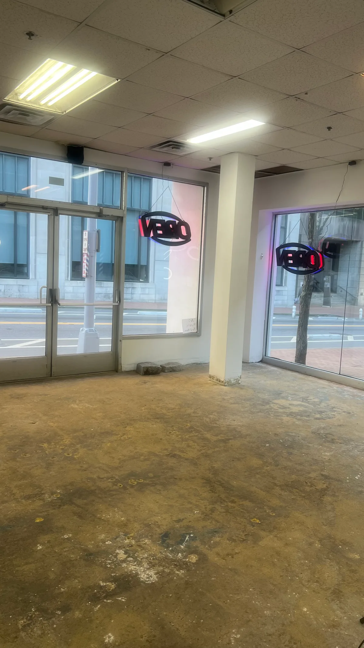 Commercial Loft Space Near Mercedes Benz Stadium, 112 sqm, showroom presentation, pop-up rental in Atlanta, interior view