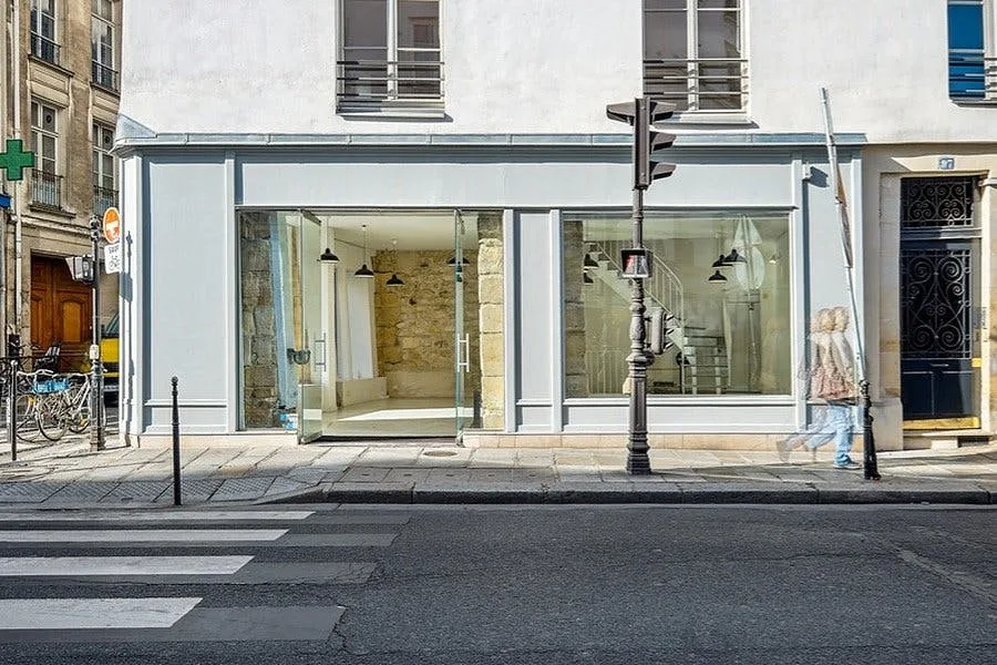 Commercial Retail Space on Rue de Turenne, Le Marais — 2