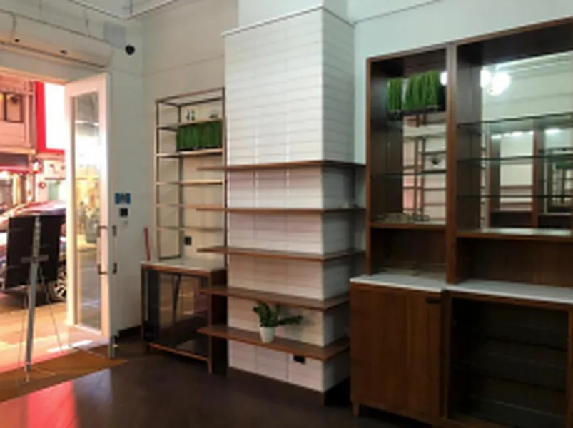 Commercial Unit for Rent in Tsim Sha Tsui, 74 sqm, retail activation, pop-up rental in Hong Kong, interior view