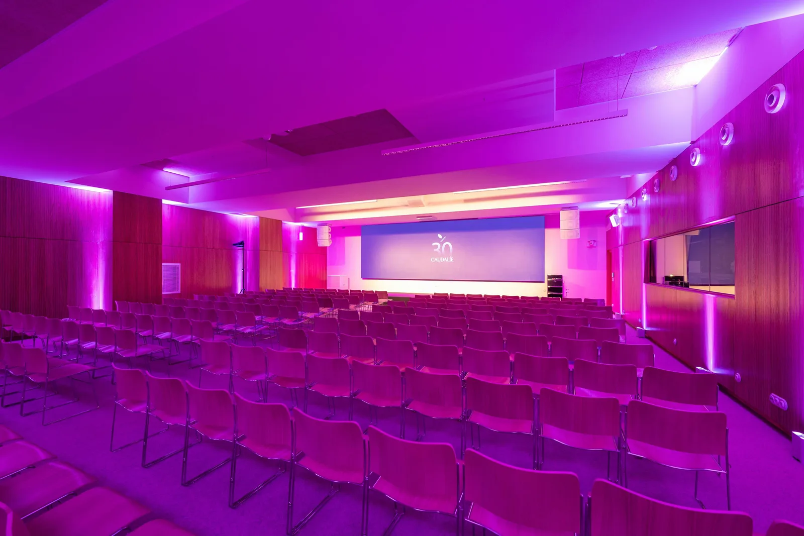 Conference and Meeting Space in Le Marais, Paris — 3