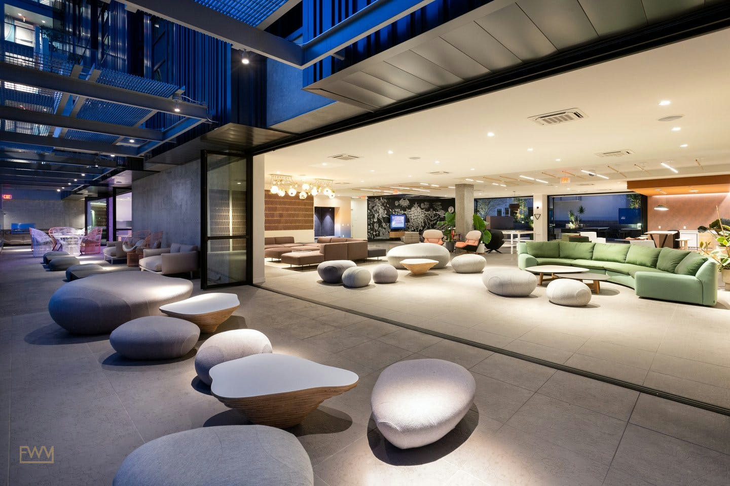Contemporary 4,100 sqft Multipurpose Venue in Hollywood, 381 sqm, art exhibition, pop-up rental in Los Angeles