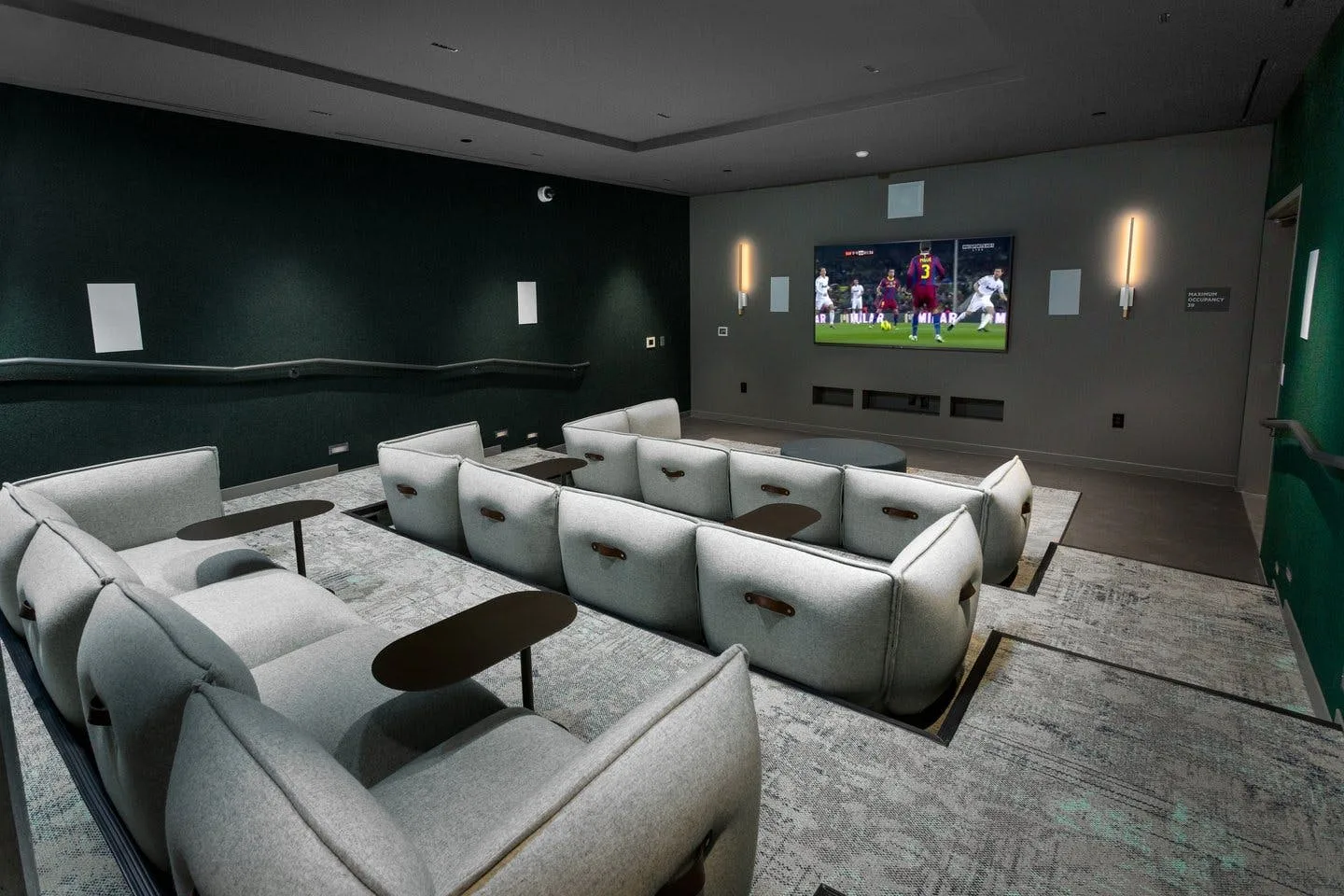 Contemporary 4,100 sqft Multipurpose Venue in Hollywood — 2