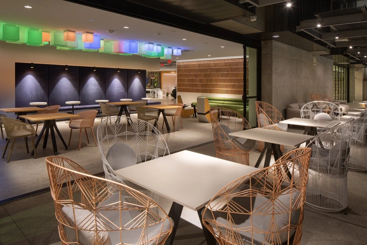 Contemporary 4,100 sqft Multipurpose Venue in Hollywood — 4