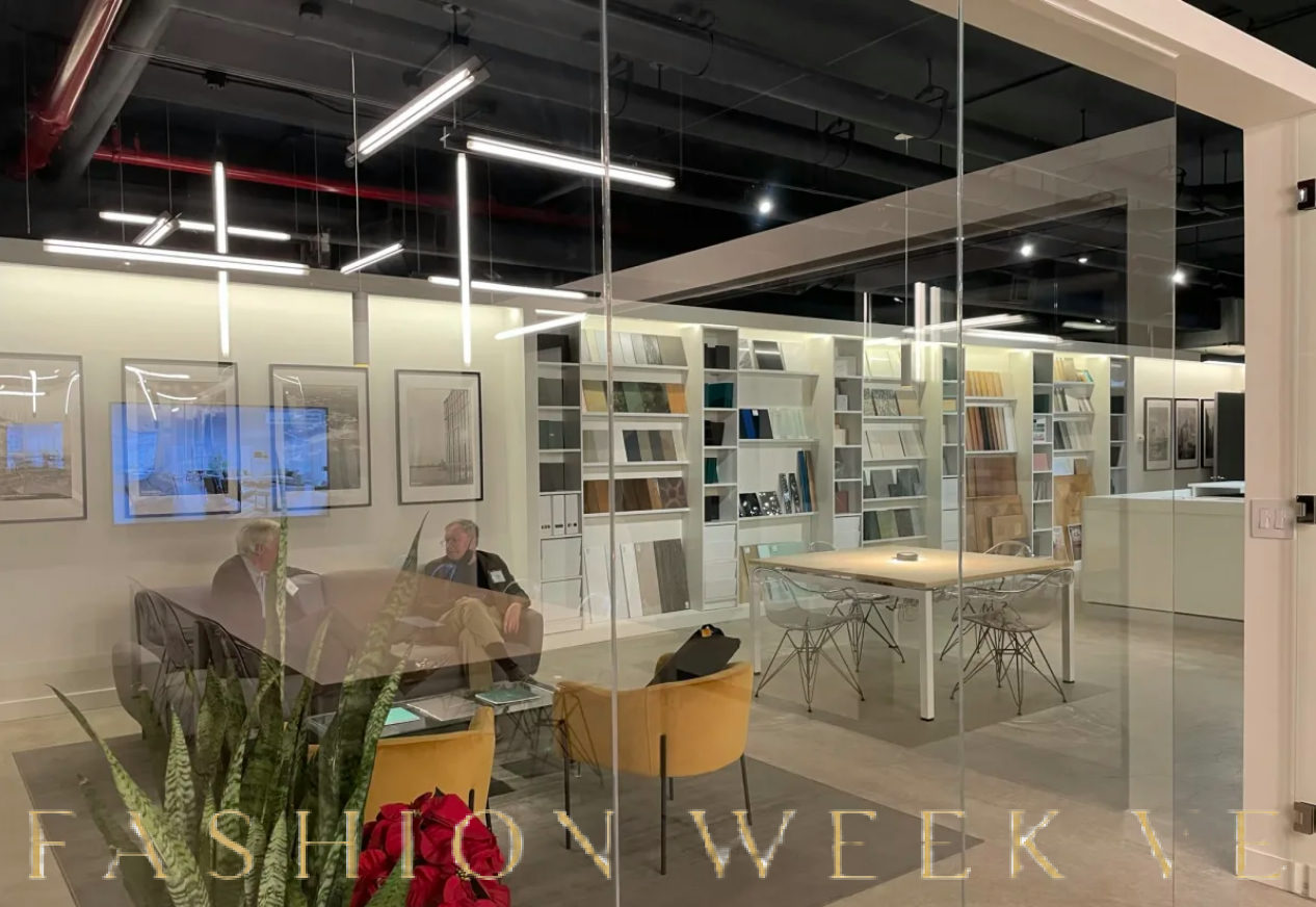Contemporary Art Gallery in Brooklyn Navy Yard, 79 sqm, corporate event, pop-up rental, interior view