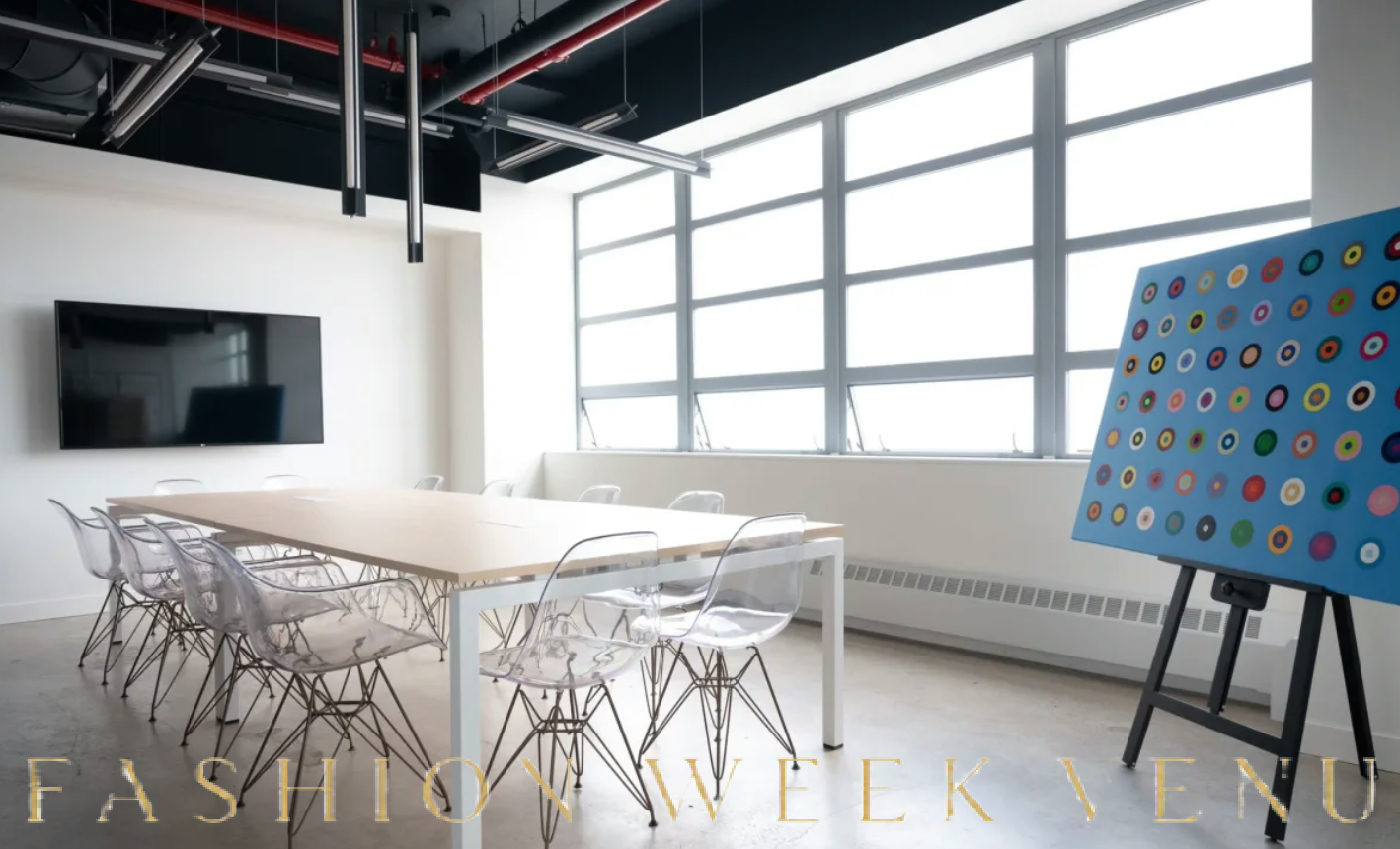 Contemporary Art Gallery in Brooklyn Navy Yard, 79 sqm, corporate event, pop-up rental, second interior view