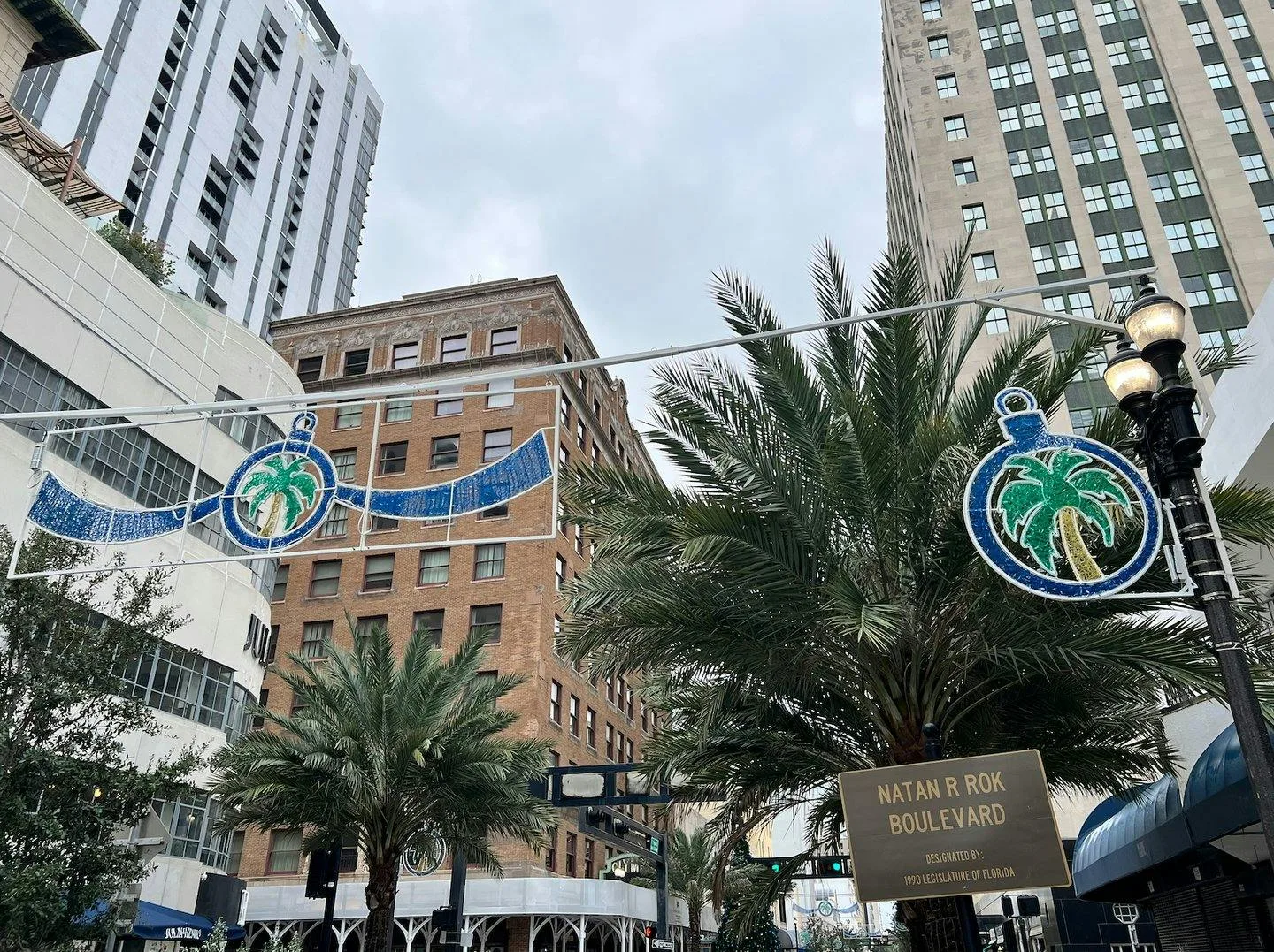 Contemporary Art Gallery in Downtown Miami — 3