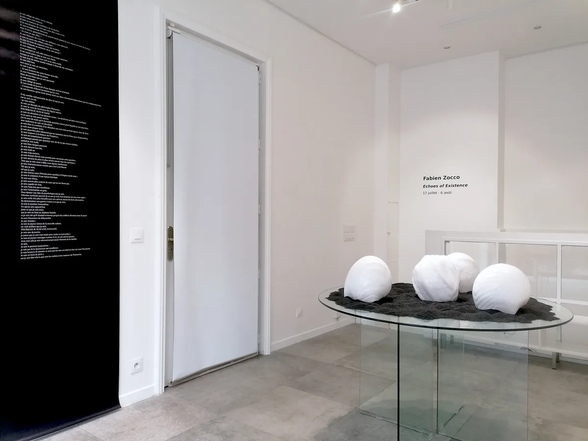 Contemporary Art Gallery Space for Rent in Matignon, Paris, 34 sqm, art exhibition, pop-up rental, third interior view