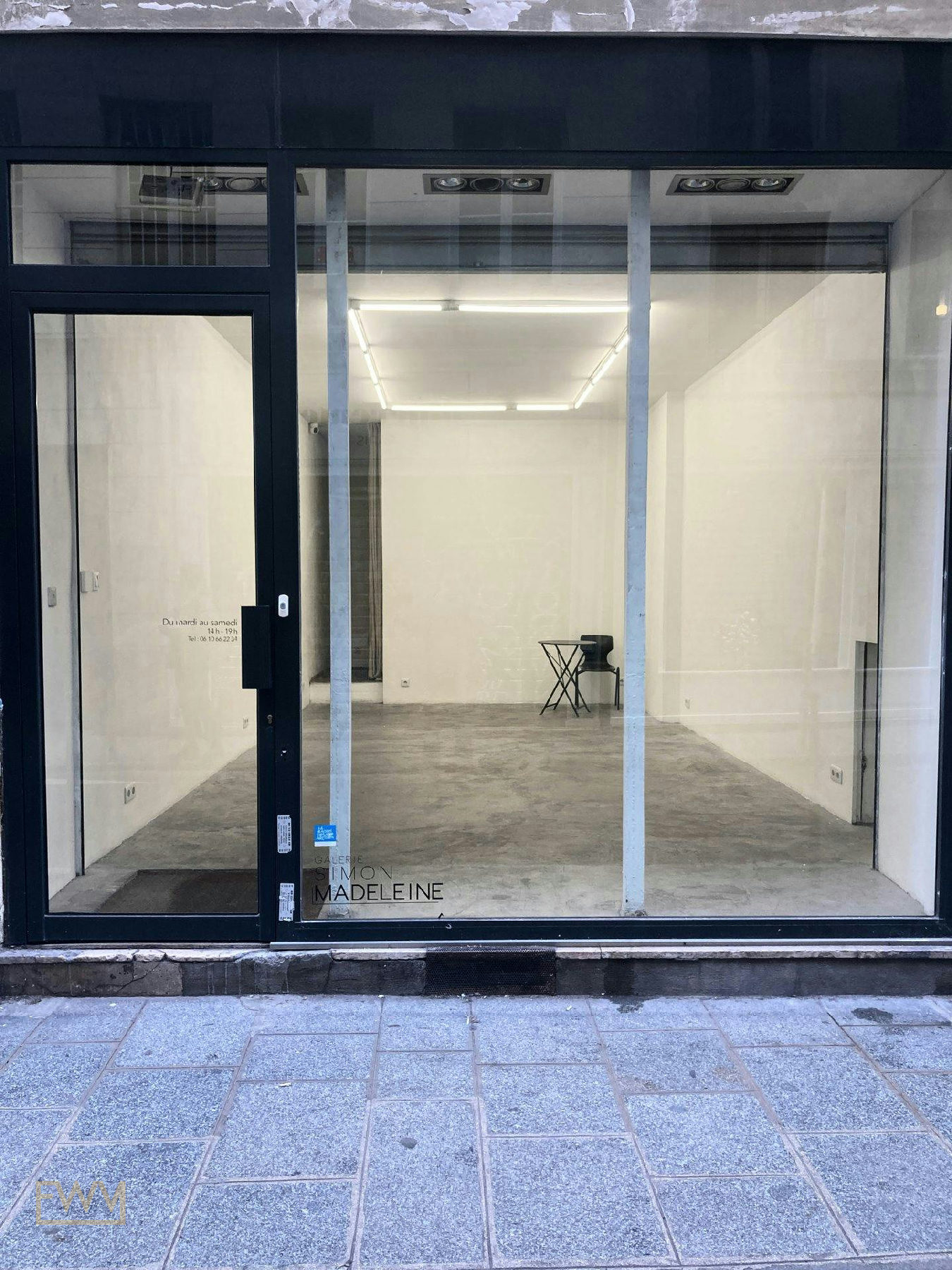 Contemporary Gallery and Showroom in Le Marais, Paris