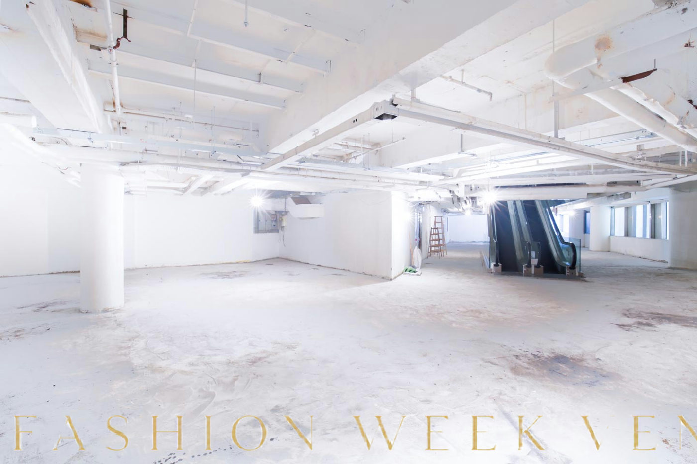 Contemporary Mall Shop in Causeway Bay, 426 sqm, retail activation, pop-up rental in Hong Kong