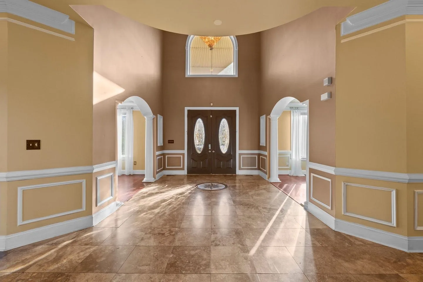 Contemporary Mansion for Events and Shoots in Brandywine — 2