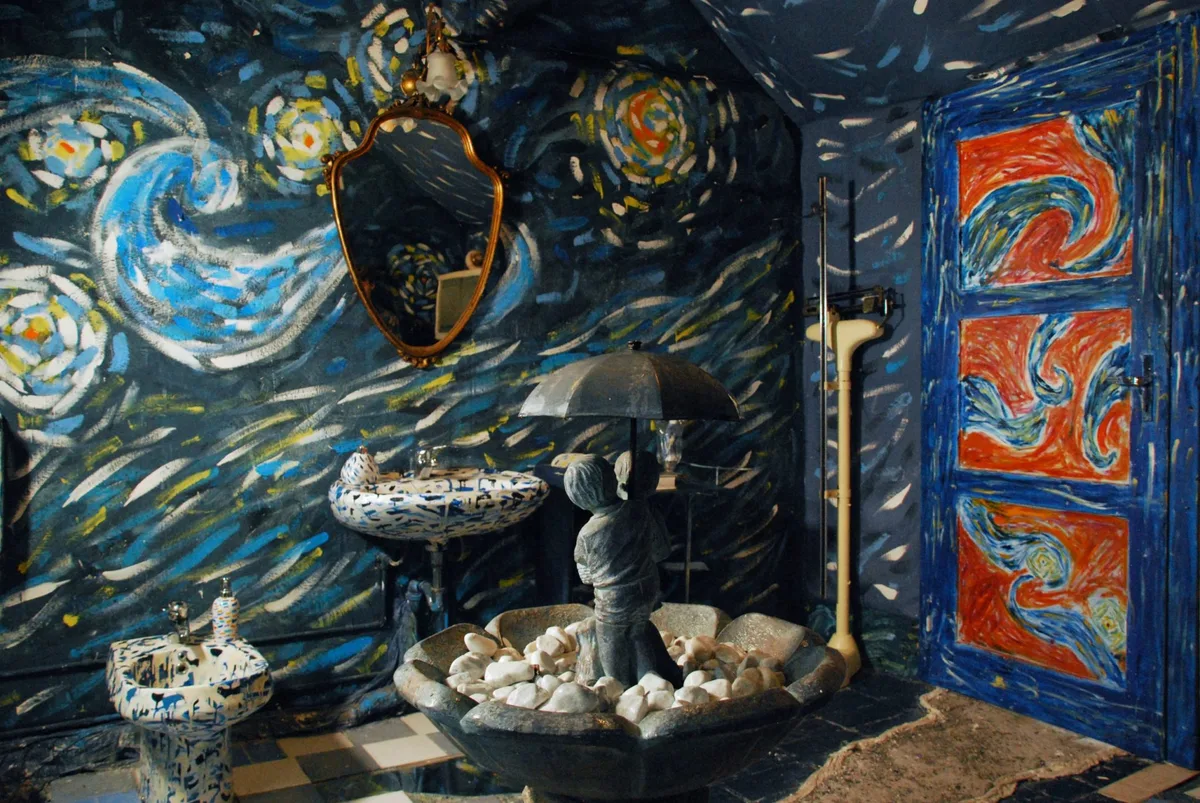Contemporary Opera House with Themed Rooms, 500 sqm, retail activation, pop-up rental in Ponte Rizzoli, second interior view