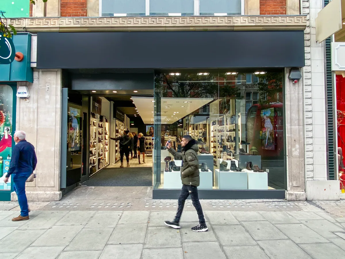 Contemporary Retail Space Available on Oxford Street, 256 sqm, pop up store in London