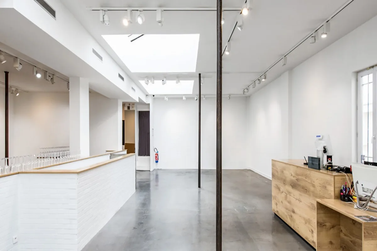 Contemporary Showroom Space in Le Marais — 5