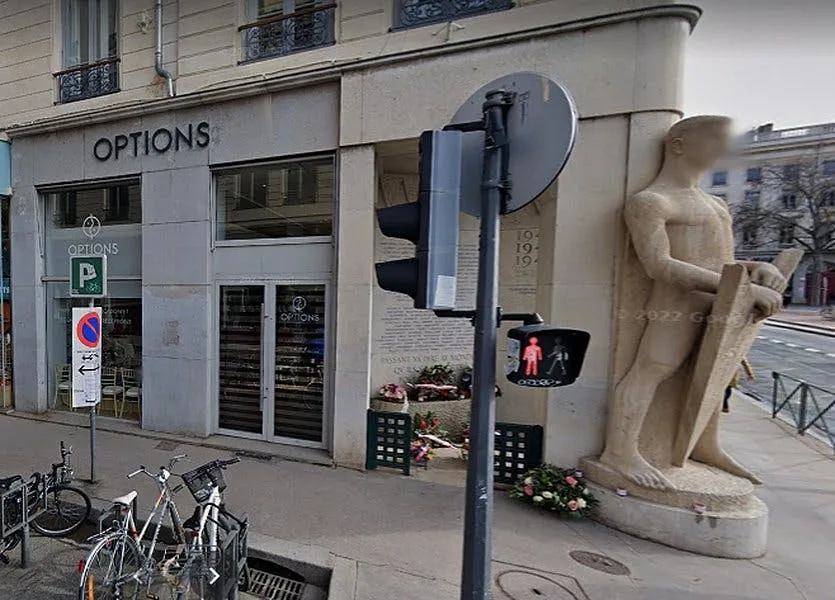 Corner Boutique in Lyon 2nd Arrondissement — 2