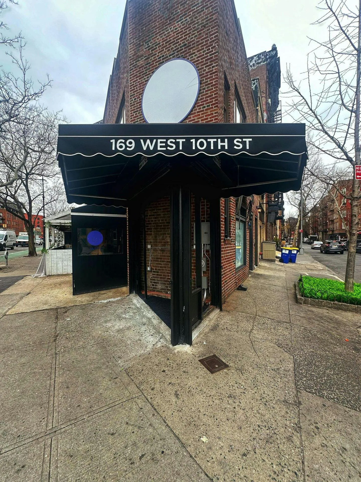 Corner Ground Floor Storefront in West Village — 2