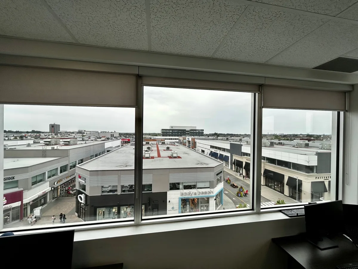 Corner Office with View of Dix30 and Downtown Montreal, 15 sqm, corporate event, pop-up rental in Brossard
