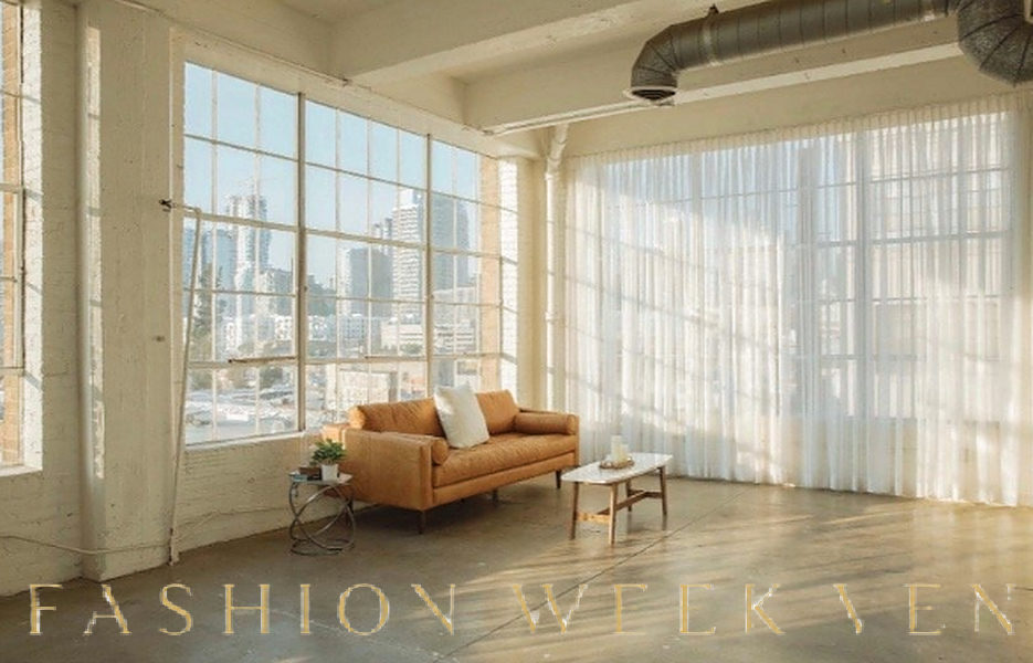 Corner Unit on the 4th Floor of Rubber Stamp Building, 272 sqm, showroom presentation, pop-up rental in Los Angeles, second…