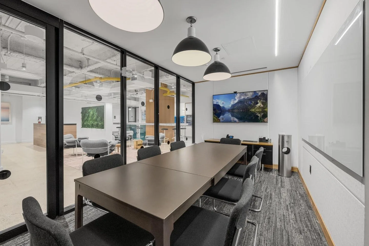Corporate Lounge in Midtown East, New York — 3