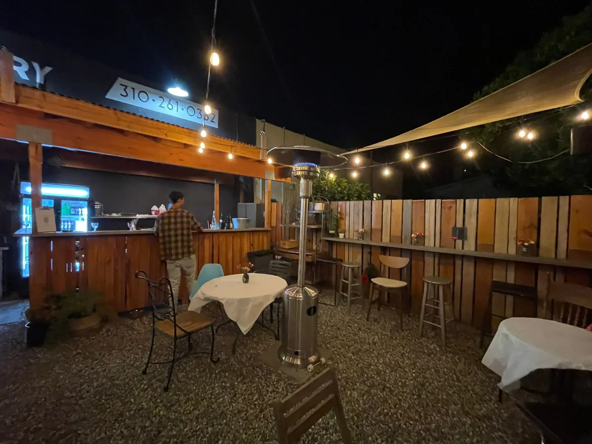Cozy 600 Sq Ft Patio Space with Food Prep Area, 56 sqm, retail activation, pop-up rental in Los Angeles, interior view