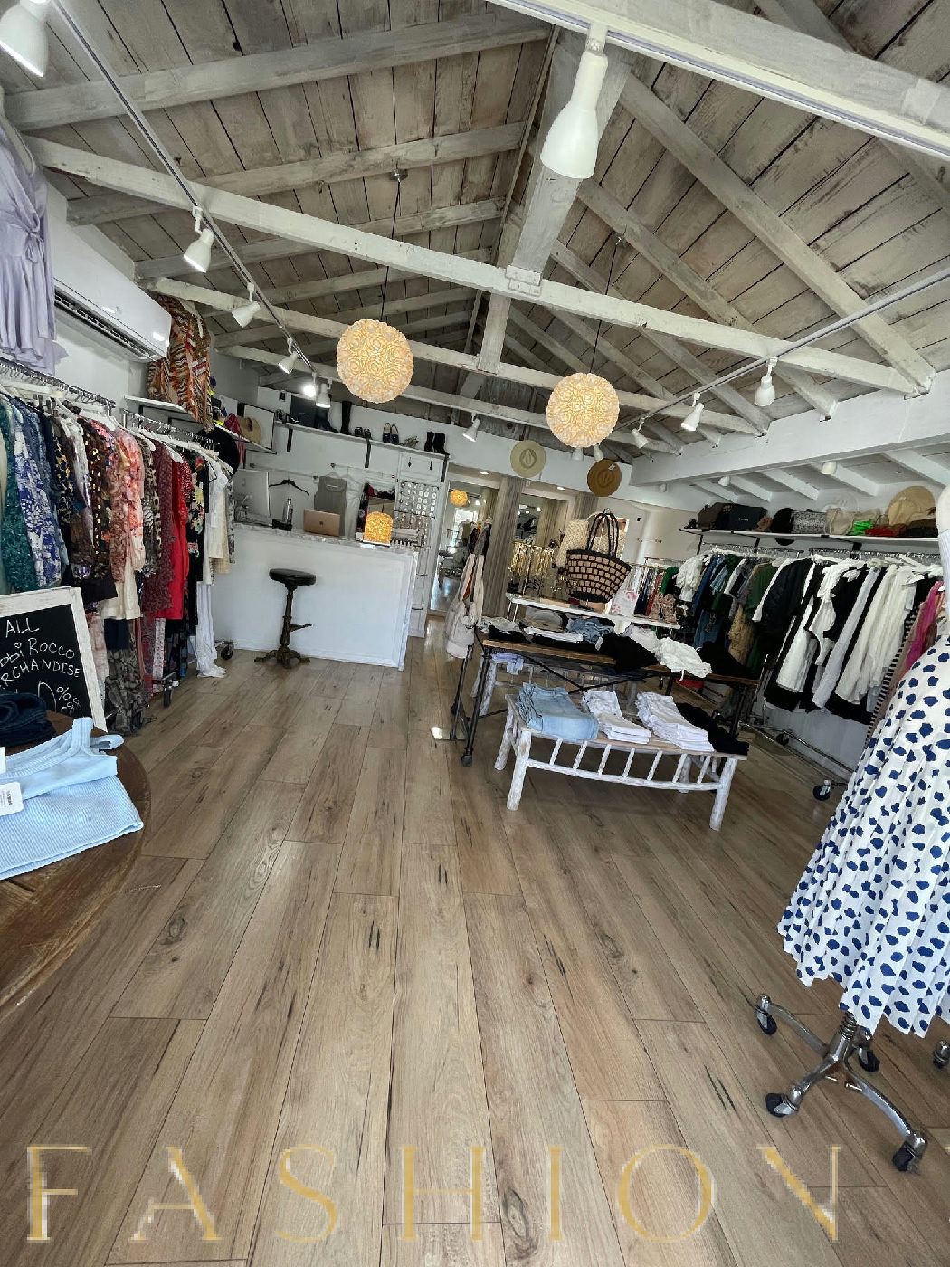 Cozy Bohemian Boutique Space in L.A., 56 sqm, pop up store in Los Angeles, second interior view
