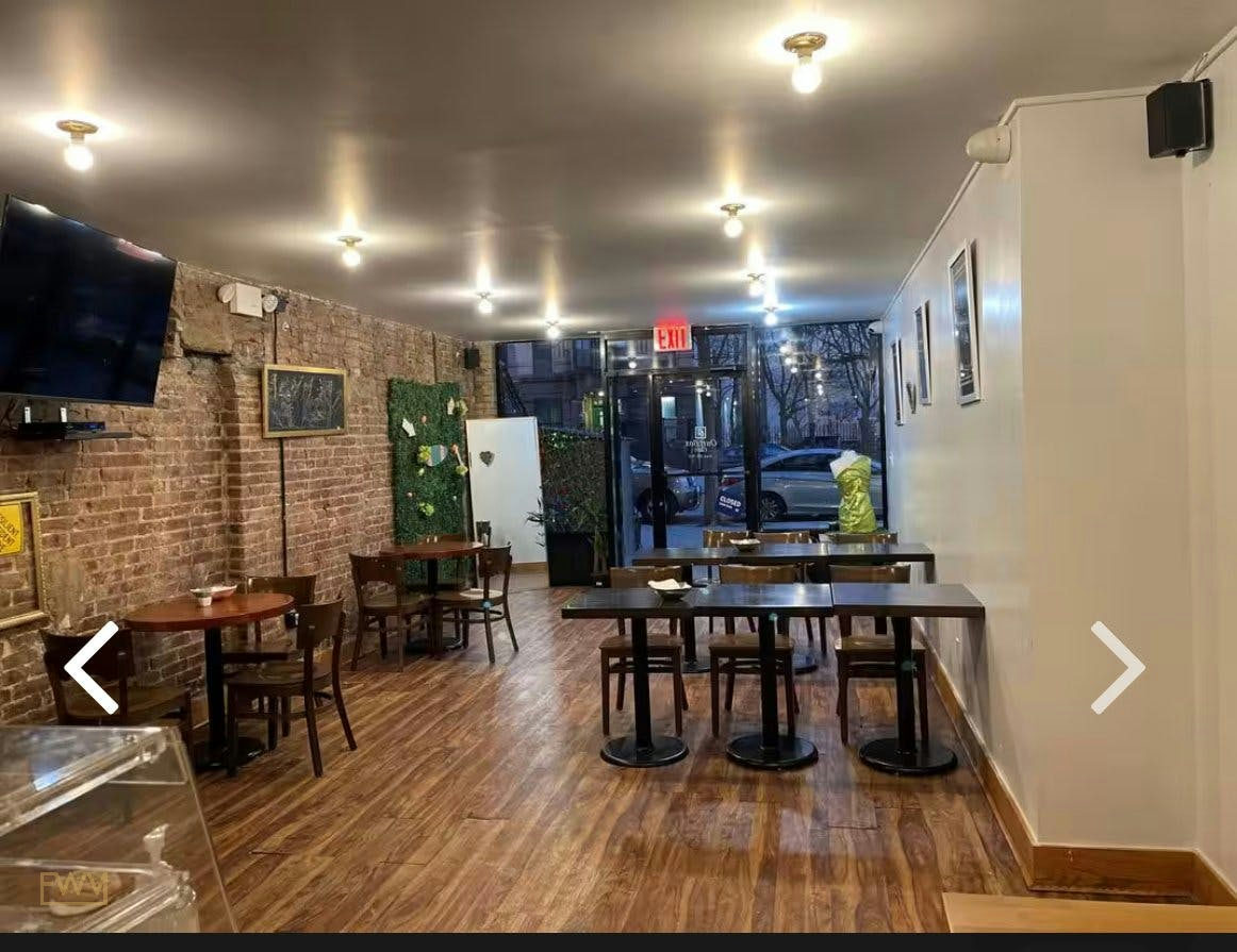 Cozy Cafe in Harlem, New York, 93 sqm, pop up store