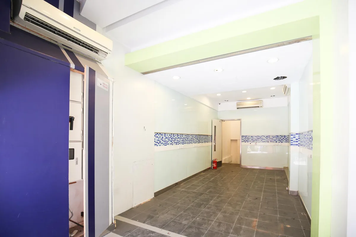 Cozy Pop-Up Store Near Monte Fort, 100 sqm, pop up store in Macau, third interior view