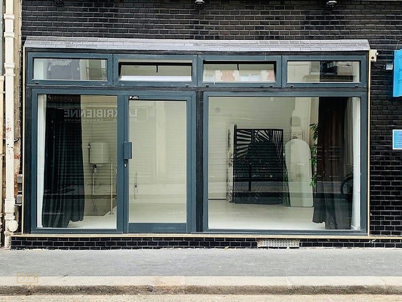 Creative Atelier and Gallery Space in Paris 17th Arrondissement