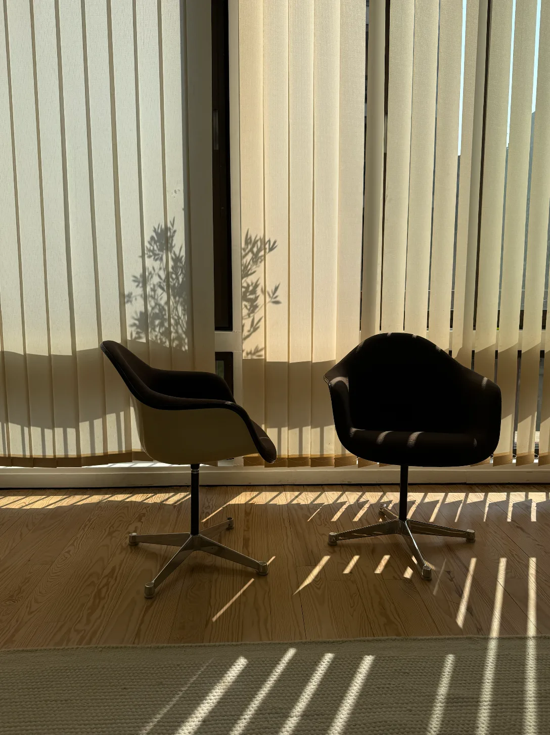 Creative Concept Apartment for Rent in Belleville, 95 sqm, photo shoot, pop-up rental in Paris, third interior view