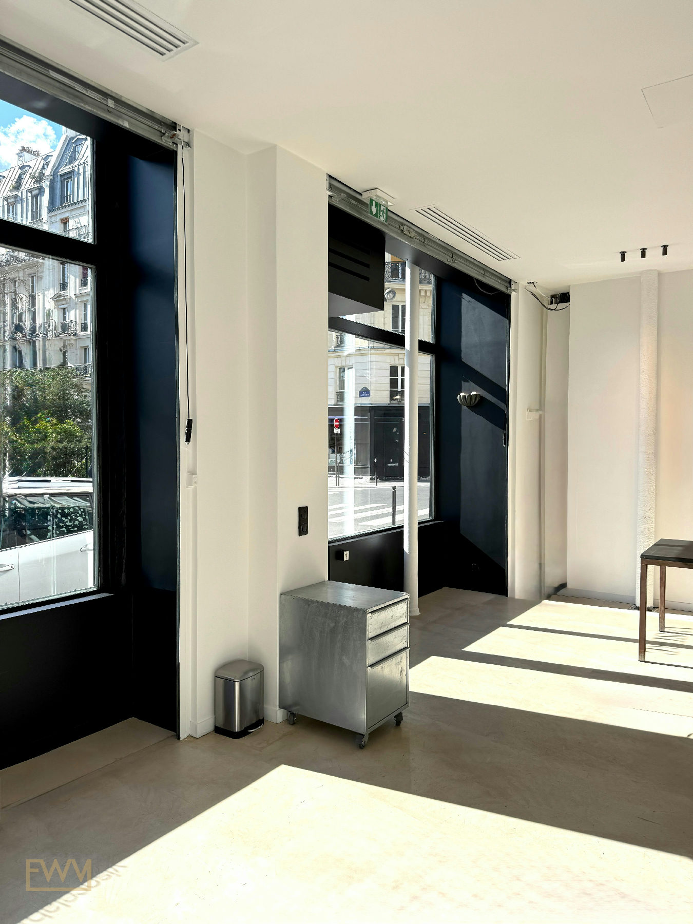Creative Gallery and Atelier Space in Paris 11th District, 83 sqm, pop up store