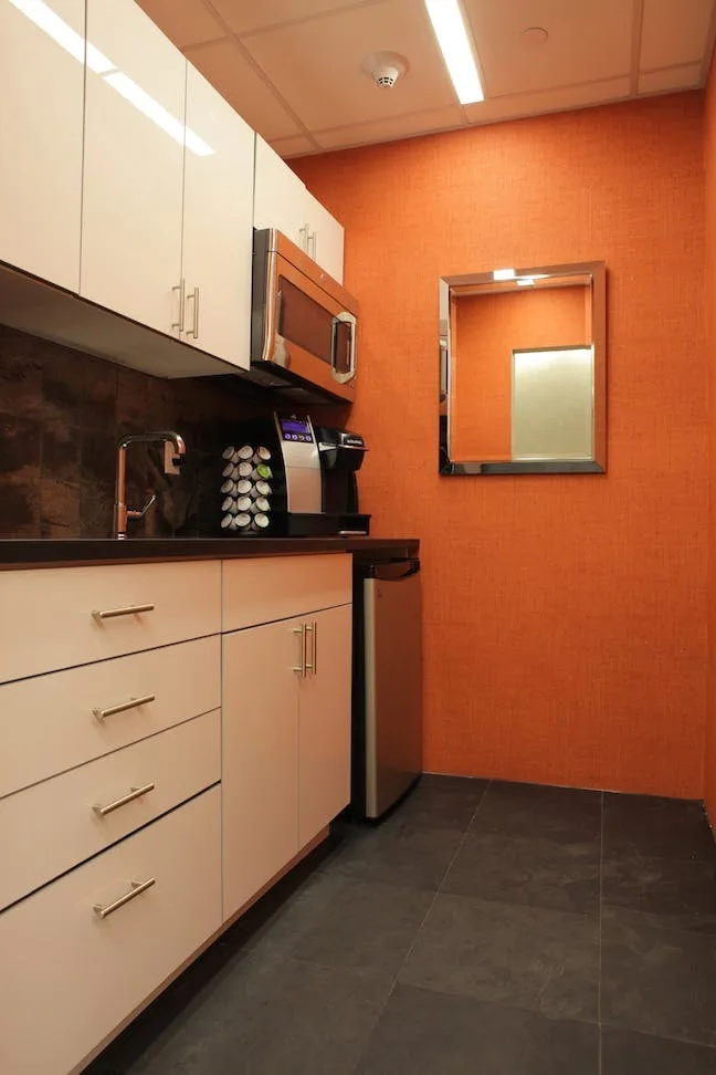 Creative Ground Floor Space in Hudson Square, New York City — 5