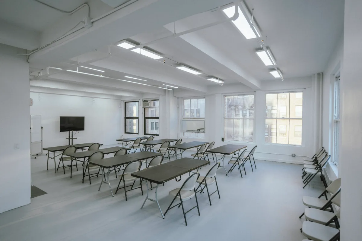 Creative Loft in Midtown Manhattan for Productions, 139 sqm, photo shoot, pop-up rental in New York, interior view