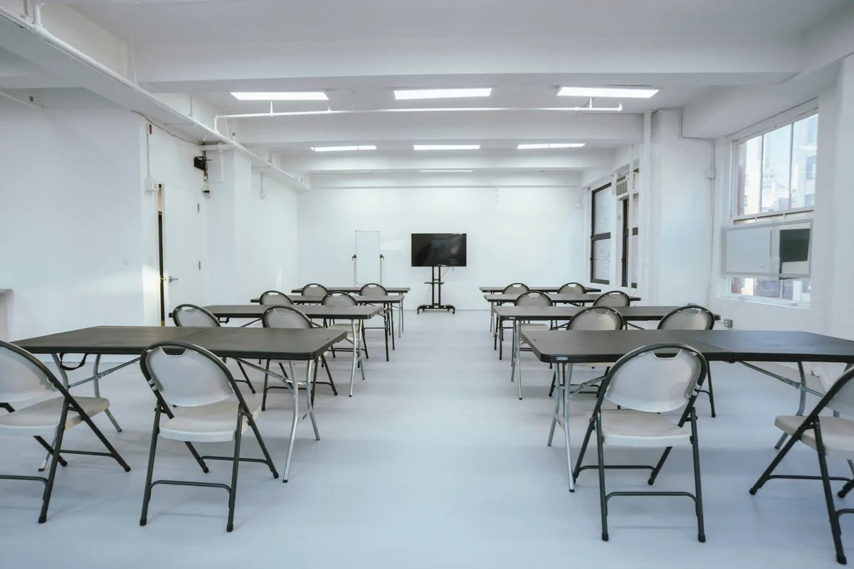 Creative Loft in Midtown Manhattan for Productions, 139 sqm, photo shoot, pop-up rental in New York, third interior view