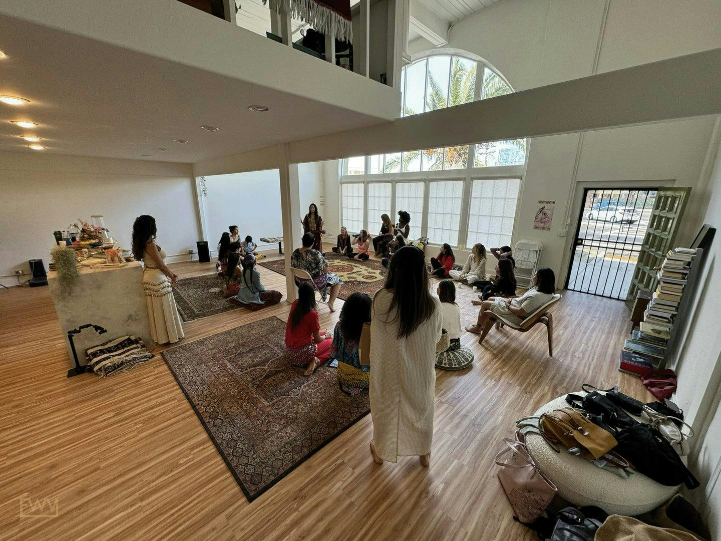 Creative Multi-Use Space on S La Fayette Park Place, 232 sqm, photo shoot, pop-up rental in Los Angeles