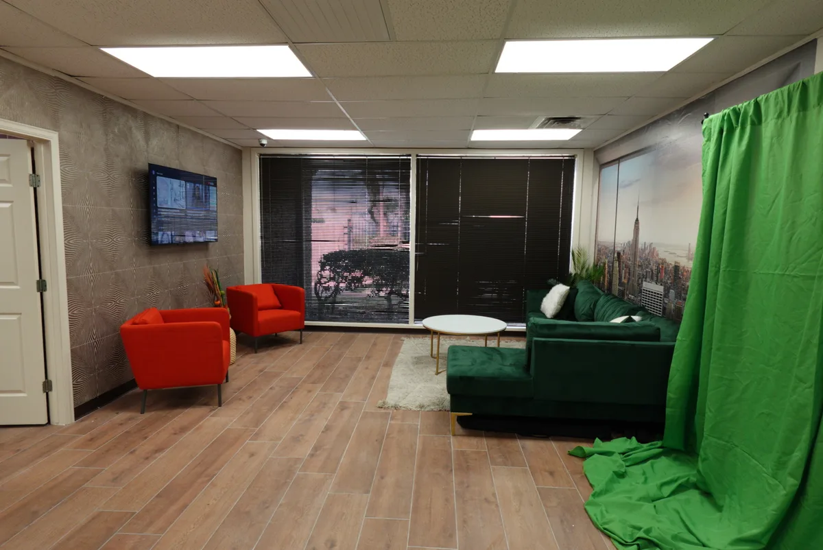 Creative Spaces for Media Production and Events, 74 sqm, photo shoot, pop-up rental in Houston, interior view
