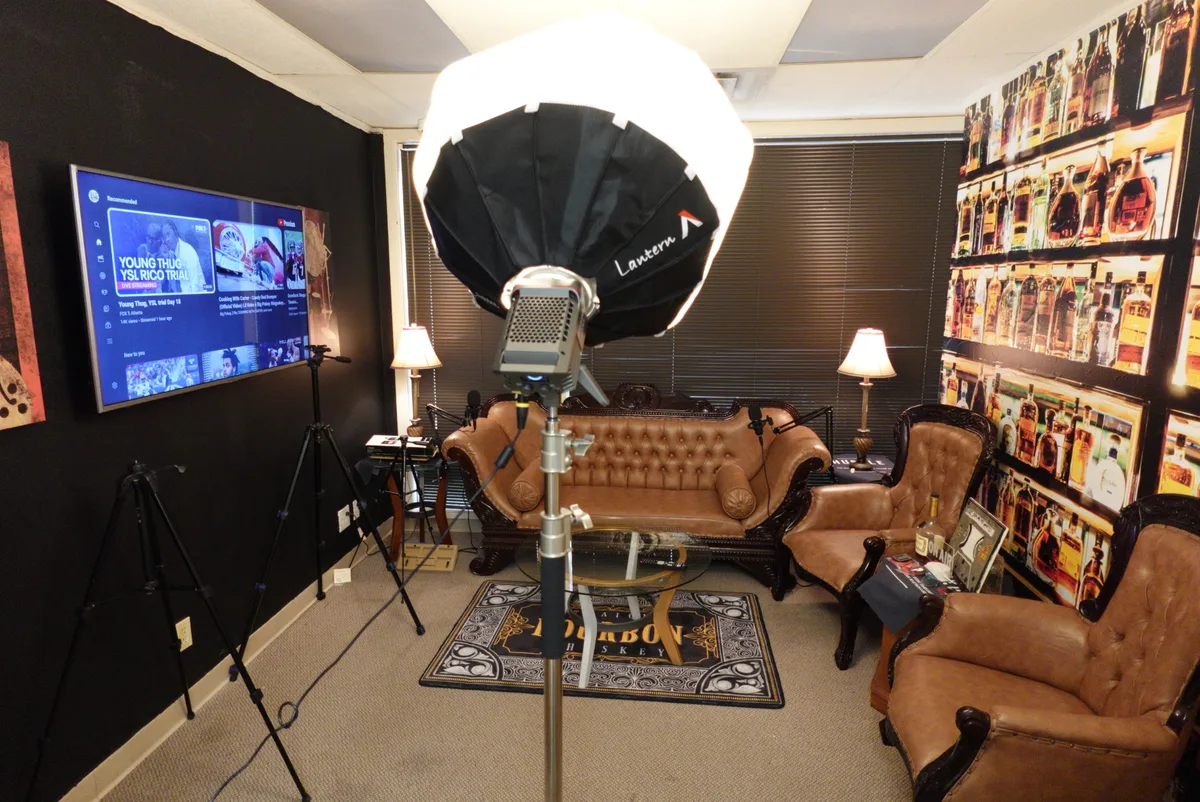 Creative Spaces for Media Production and Events, 74 sqm, photo shoot, pop-up rental in Houston, second interior view