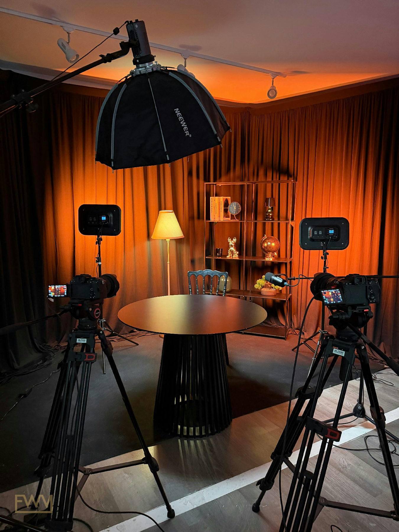 Creative Studio and Photo Space in Émerainville