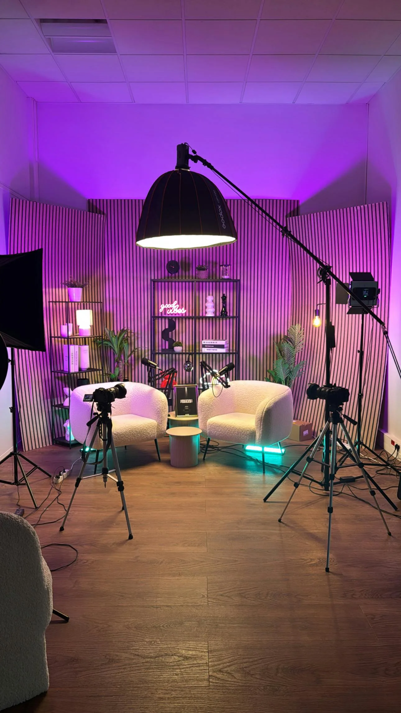 Creative Studio and Photo Space in Émerainville — 3