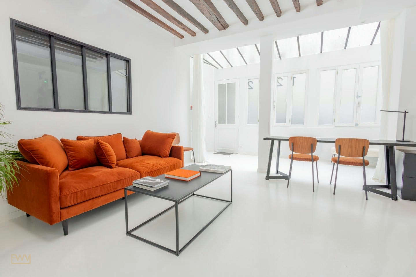 Creative Studio and Versatile Event Space in Haut Marais, 60 sqm, pop up store in Paris