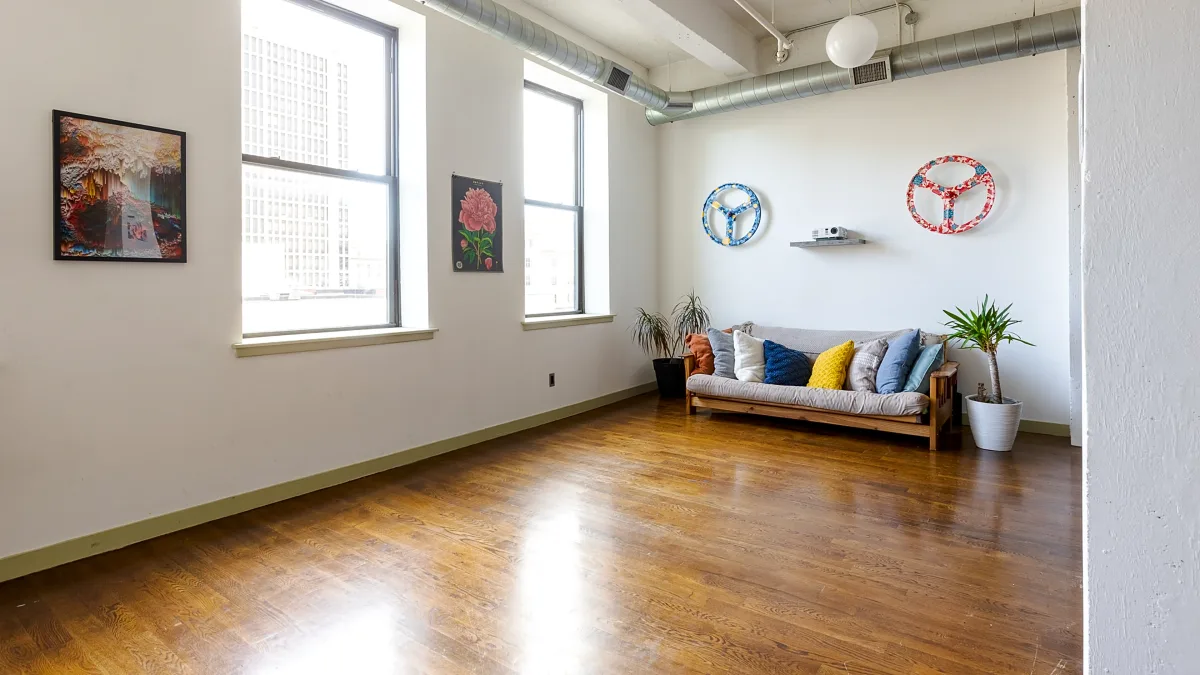 Creative Studio Loft in Downtown Newark, 19 sqm, pop up store