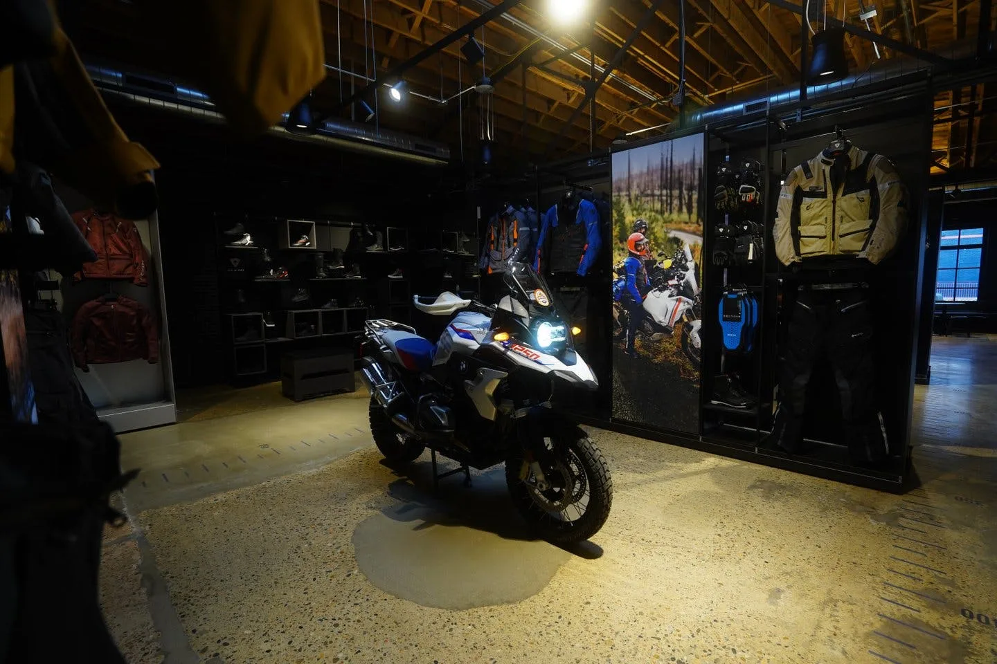Customizable 4,000 Sq Ft Event Space on Walnut St, Denver — 4