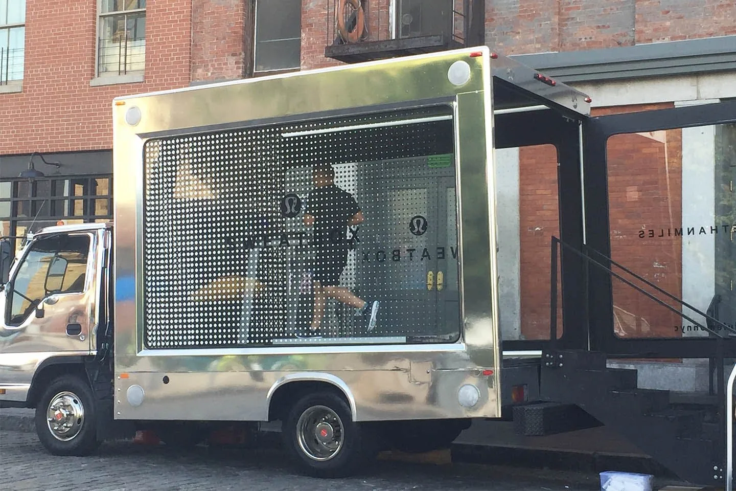 Customizable Mobile Pop-Up Truck in New York